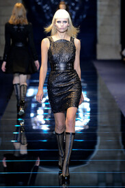 Versace_Fall2012-m_YMmy_Pp_Zntx.jpg