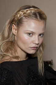 Emilio_Pucci_Fall_2012_Backstage_5tp_Ov_Grjd_Z9l.jpg