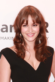 Leighton_Meester_amfAR_NY_Gala_03.jpg