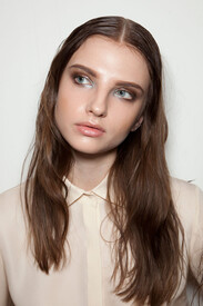 Cushnie_et_Ochs_Fall_2012_Backstage_a9z92_T4rd_Dxx.jpg