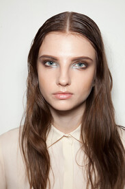 Cushnie_et_Ochs_Fall_2012_Backstage_Sd_L8_Ba_OG0_Ayx.jpg