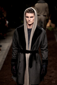 Robert_Geller_Runway_Fall_2012_Mercedes_Benz_-a_P.jpg