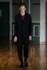 Siki_Im_Runway_Fall_2012_Mercedes_Benz_Fashion_M.jpg