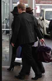 Naomi Campbell arrives at Berlin Tegel Airport 9.02.2012_08.jpg