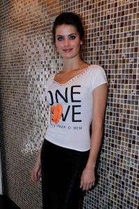 isabeli-fontana-10.jpg