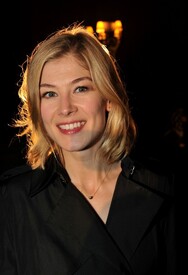 RosamundPike_020713_11.jpg