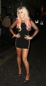 AmeliaLily_18thBirthdayParty17thoct201217.jpg