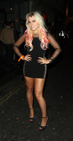 AmeliaLily_18thBirthdayParty17thoct201237.jpg