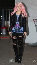 Amelia_Lily_Amelia_Lily_London_Studios_k_Elngr_HE3.jpg