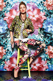 th_0712_Mint_Bloom_Look1_Full.jpg