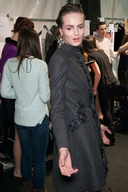 Alberta_Ferretti_Fall_2013_Backstage_K3_CDASTSYUD.jpg