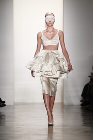 Alexandre_Herchcovitch_Runway_Fall_2013_MADE_2ye.jpg