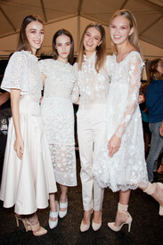 Jill_Stuart_Spring_2013_Backstage_u9_Df_Lfy_Rzecx.jpg