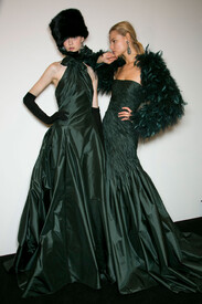 Ralph_Lauren_Fall_2013_Backstage_lrzd_Gn_Fv_EKDx.jpg