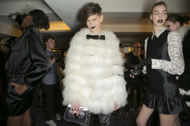 Moschino Cheap Chic Fall 2013 Backstage HFwfCK0OAtAl.jpg