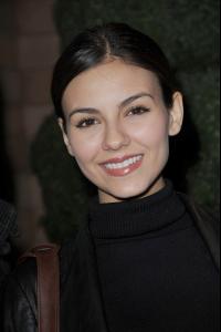 victoria-justice-009.jpg