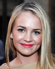 tduid4398_BrittRobertson.jpg