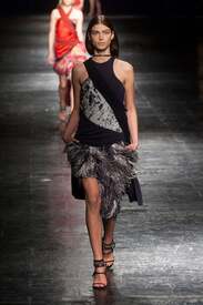 Prabal_Gurung_Fall_2014_UG4d_XLfk2brx.jpg
