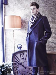 Sam-Claflin-SID-Magazine-01.jpg