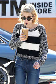 EmmaRoberts02122014OutinWestHollywood3.jpg