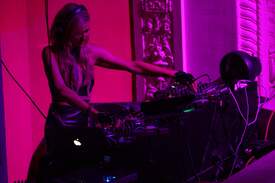 philton310114BZNmage00005.jpg