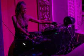 philton310114BZNmage00014.jpg