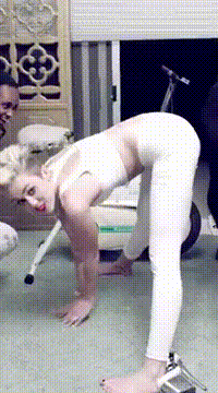 post-84937-0-1446060949-54924_thumb.gif