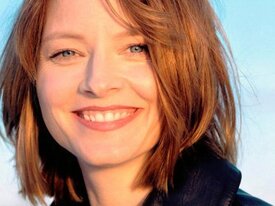 jodie-foster-smiling_110407-480x360.jpg