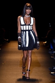 Naomi Campbell at her Fashion For Relief Charity Fashion Show in N.Y.C. 14.2.2015_23.jpg