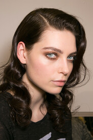 Zuhair_Murad_Spring_2015_Backstage_0_Bis_Pit_KOuhx.jpg