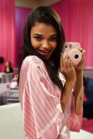 daniela-braga-is-seen-backstage-before-the-2015-.jpg