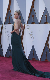 Rachel McAdams - Oscars 2016-9.jpg