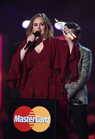 adele240216BZNimage31.jpg