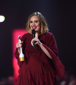 adele240216BZNimage35.jpg