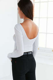 37966488_053_f.jpg