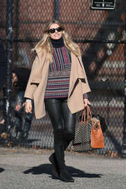 Jessica-Hart-at-Bar-Pitti--15.jpg
