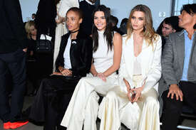 Abbey-Lee-Kershaw--Calvin-Klein-2016-Fashion-Show--03.jpg