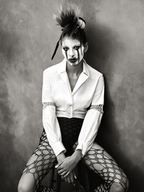 alice-metza-by-bjorn-iooss-for-cr-fashion-book-springsummer-2016-5.jpg