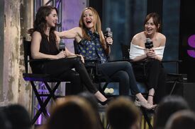 alison-brie-dakota-johnson-and-leslie-mann-at-aol-build-speaker-series-in-new-york-02-04-2016_7.jpg