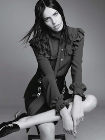 Harpers_Bazaar_Brazil-February_2016-Amanda_Wellsh-by-Nicole_Heiniger-10.jpg
