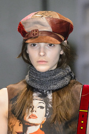 bELicBG5.jpg