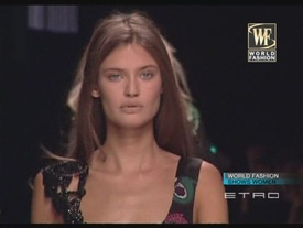 Bianca_Balti_pasarela_mix200007303_15_10.JPG