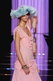 spring2005parisgallianoto0.jpg
