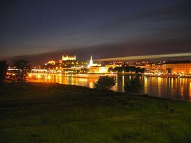 800px-Bratislava_View_From_Petrzalka_Old_City_Part.jpg