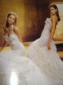 Pronovias200729.jpg