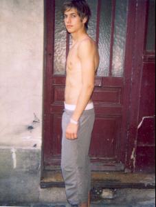 256lucasbravo082no1.jpg
