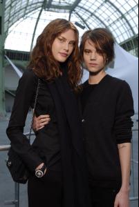 27247_High_Quality8_Backstage__Fall_Winter_2008_2009_Womens__Chanel_943_jpg_122_7lo.jpg