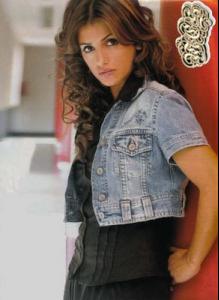 197913532_small.jpg