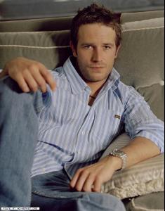 michael_vartan_05_07.jpg