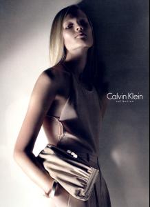 toni_garrn6_c_klein.jpg